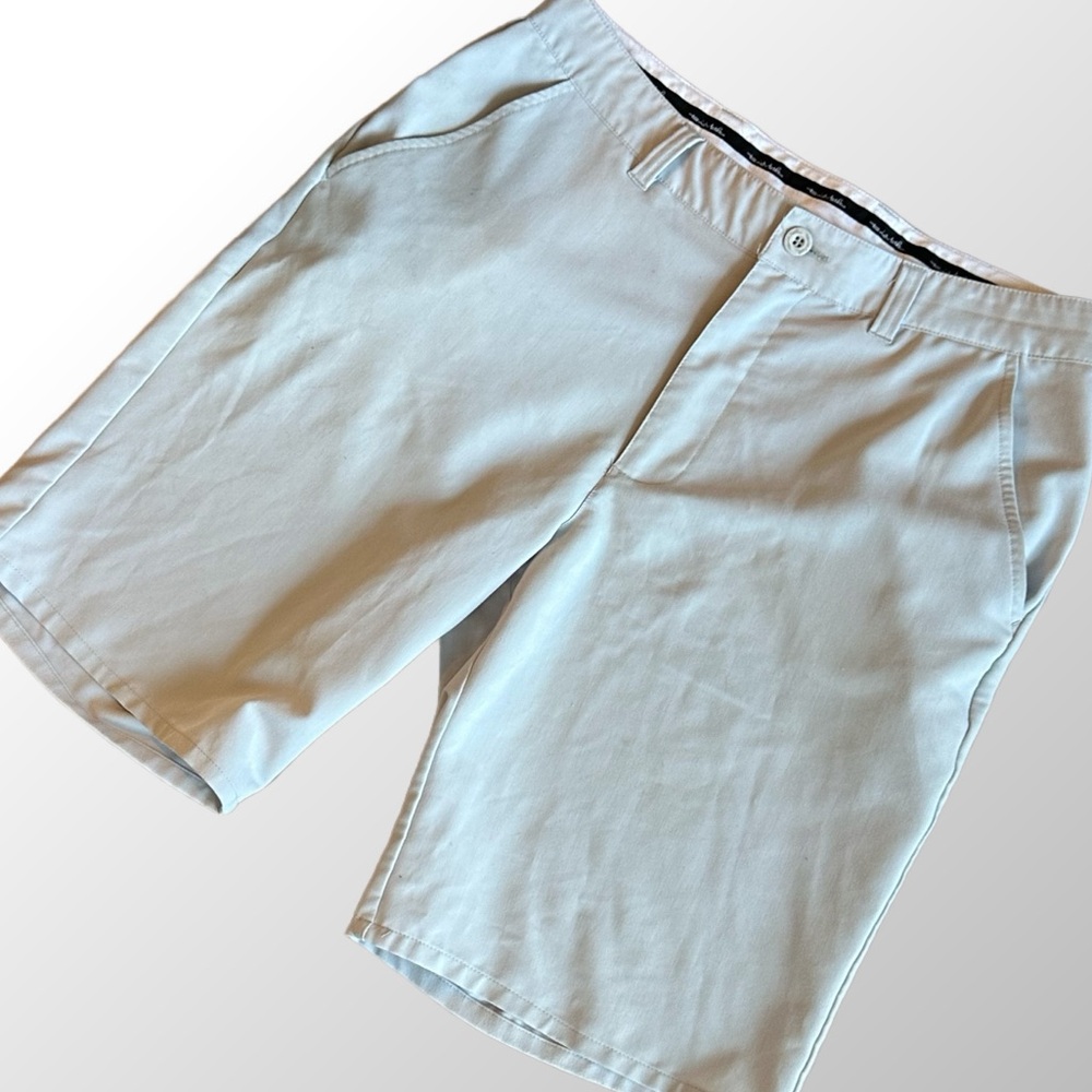 Travis Mathew Shorts Men’s Size‎ 34 Light Tan Performance Stretch Golf Shorts